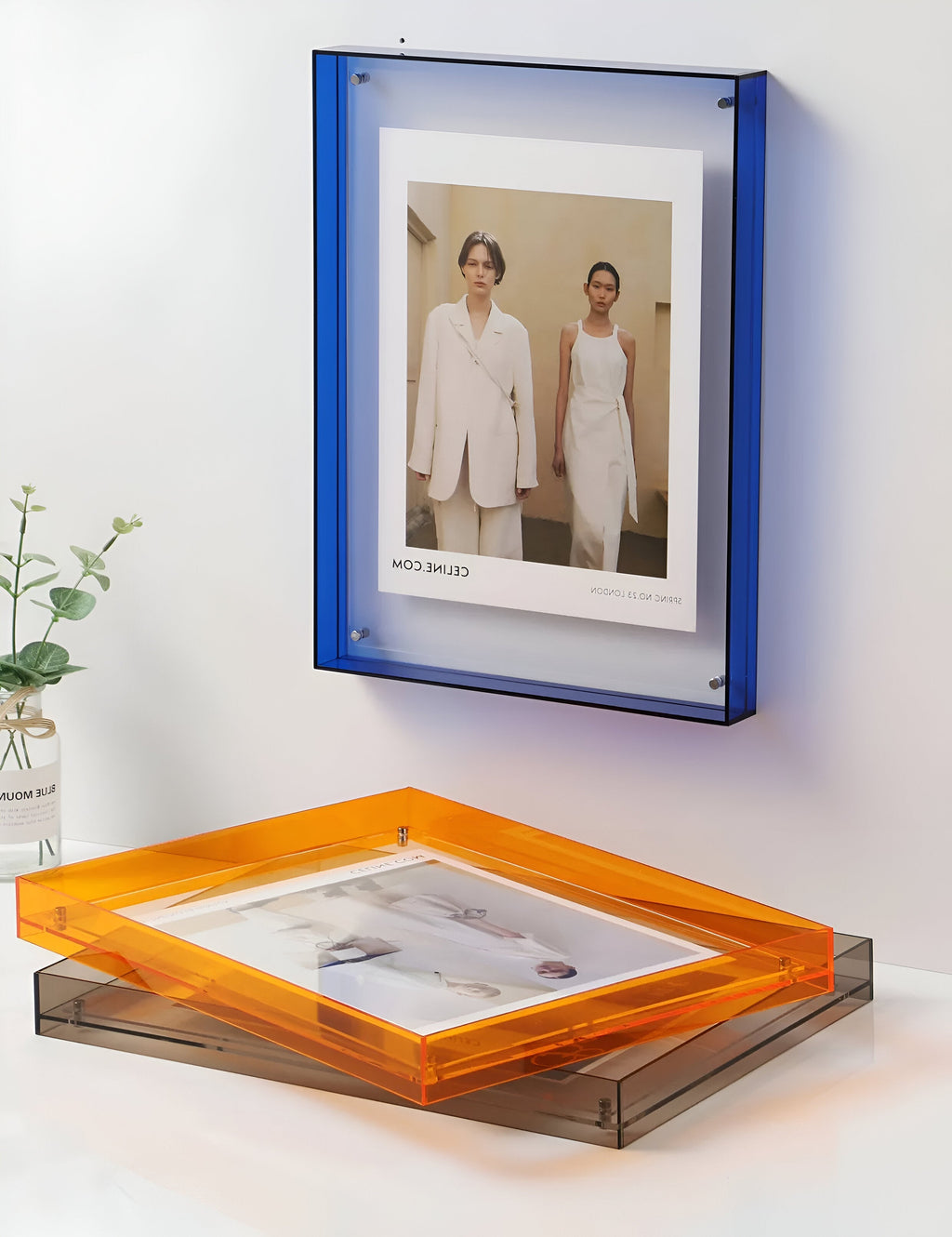 Seravina Floating Acrylic Frame – product image 6