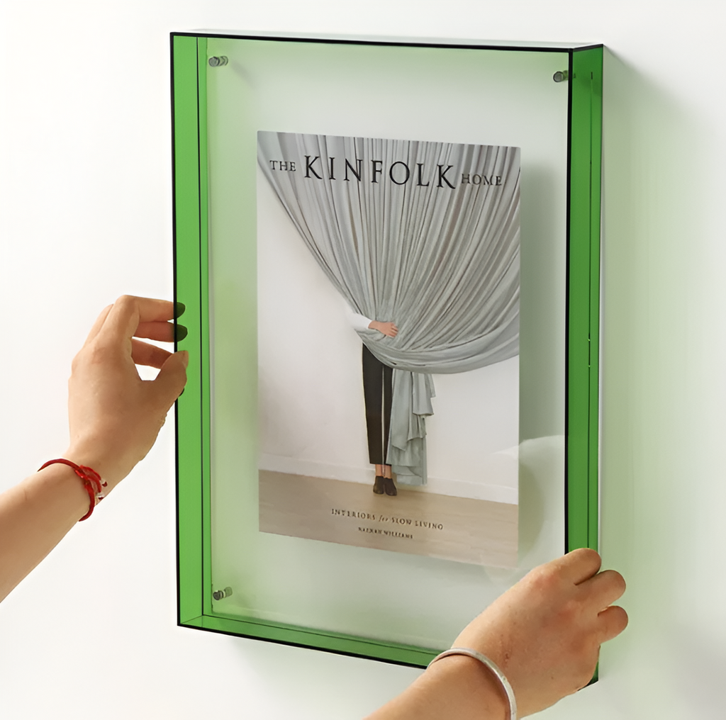 Seravina Floating Acrylic Frame – product image 10