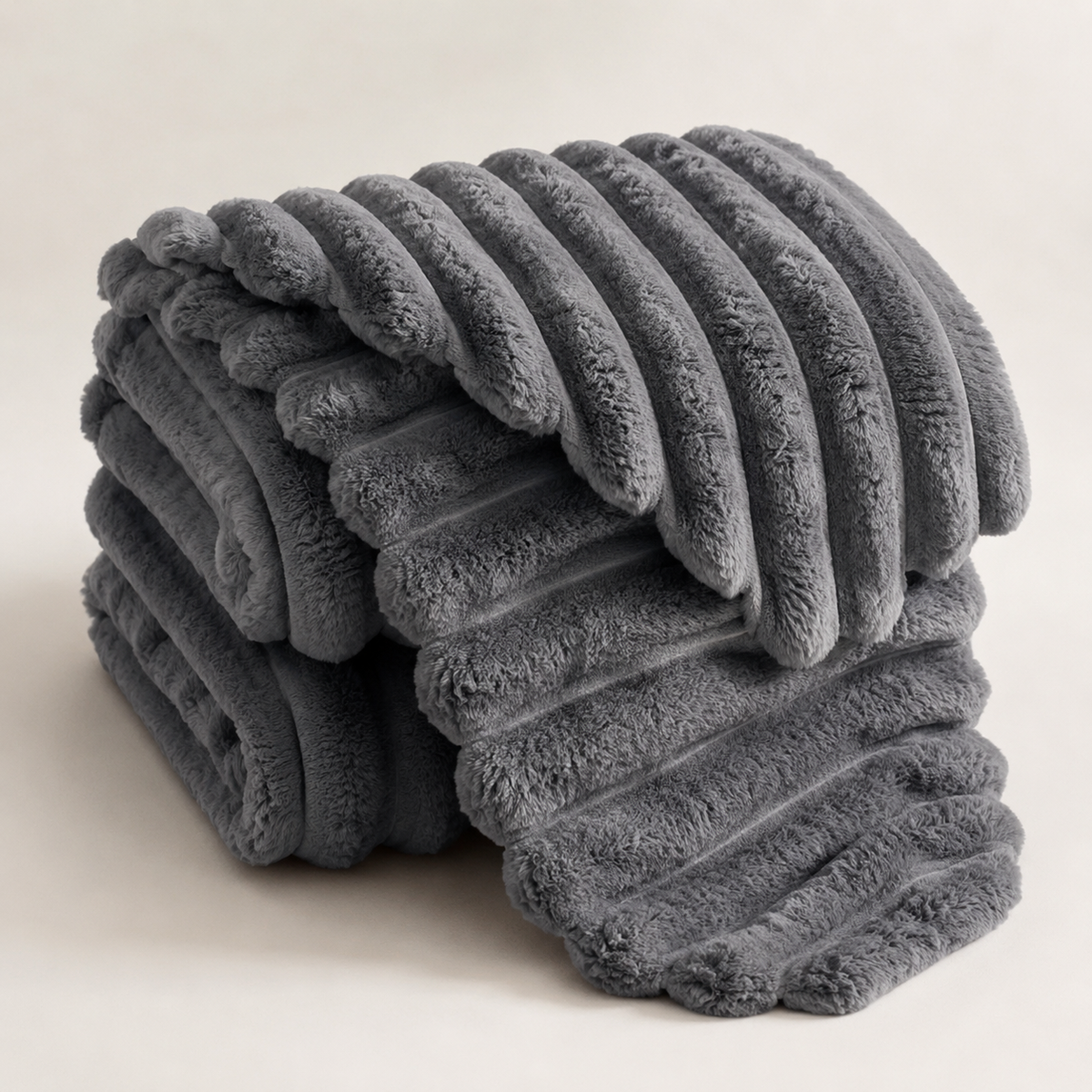 Winter Plush Fleece Throw – product image 7