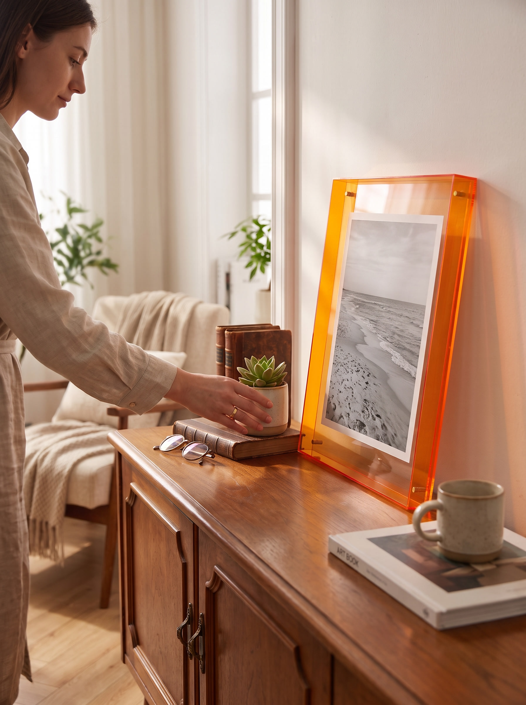 Seravina Floating Acrylic Frame Photos That Float