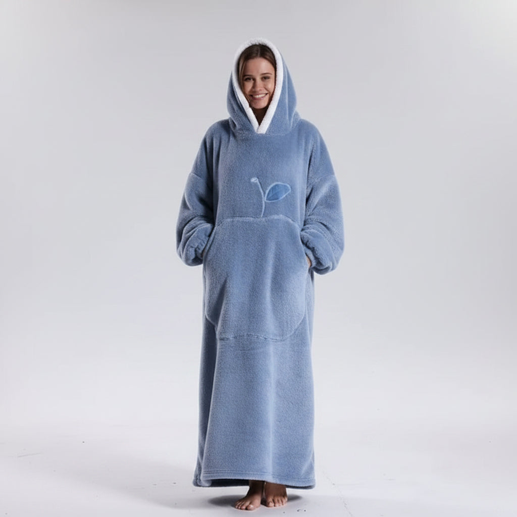 Hooded Wearable Blanket – product image 3