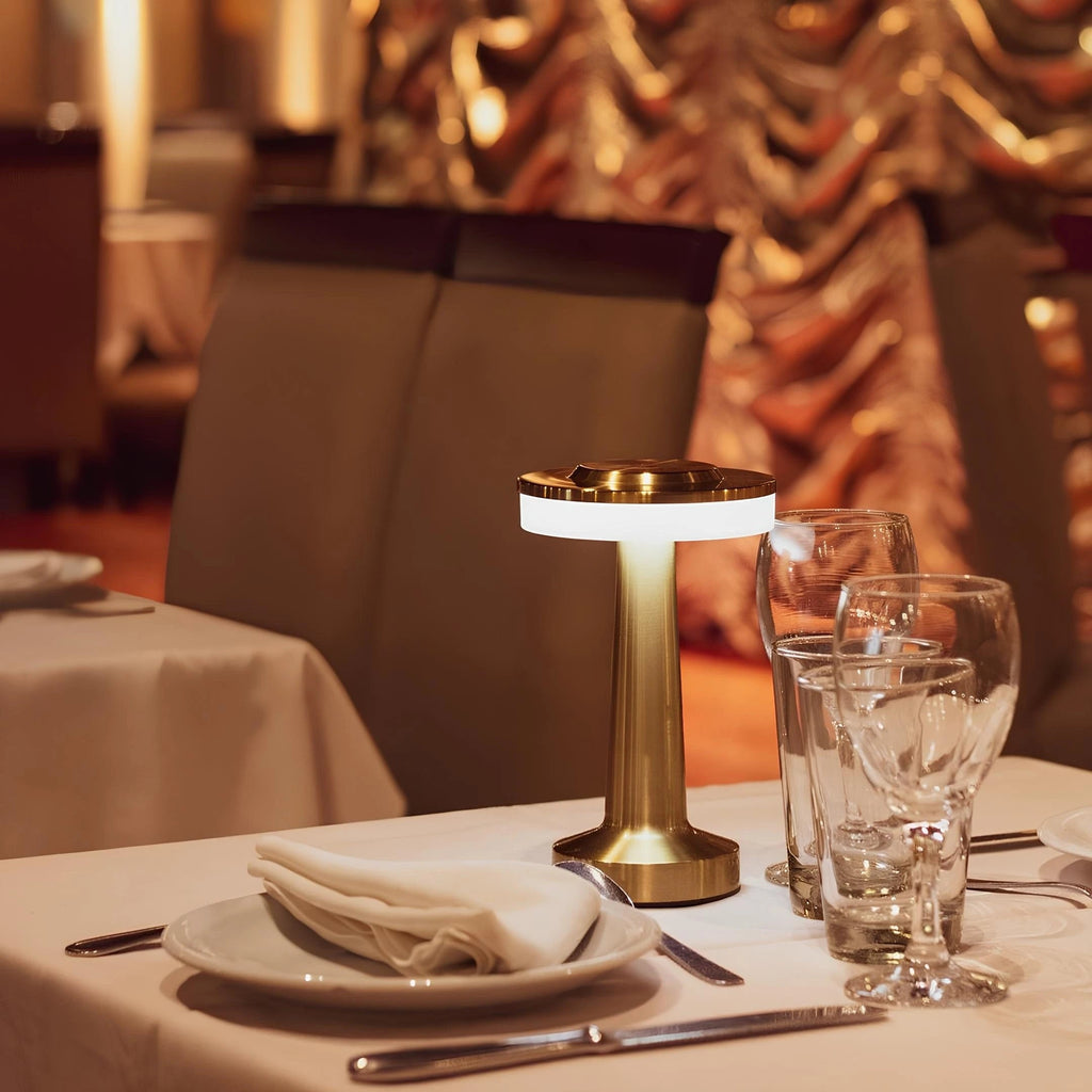 Cordless Metal Dimmable Table Lamp – product image 2