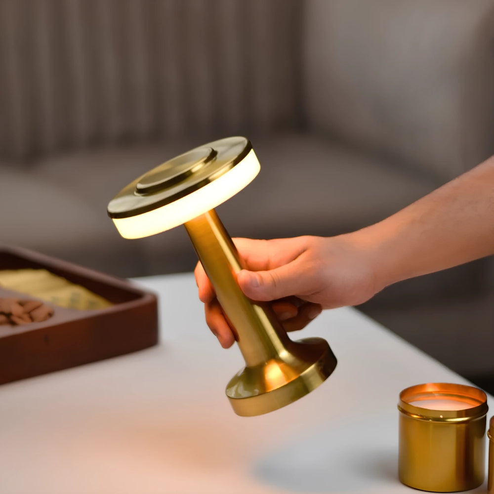 Cordless Metal Dimmable Table Lamp – product image 12