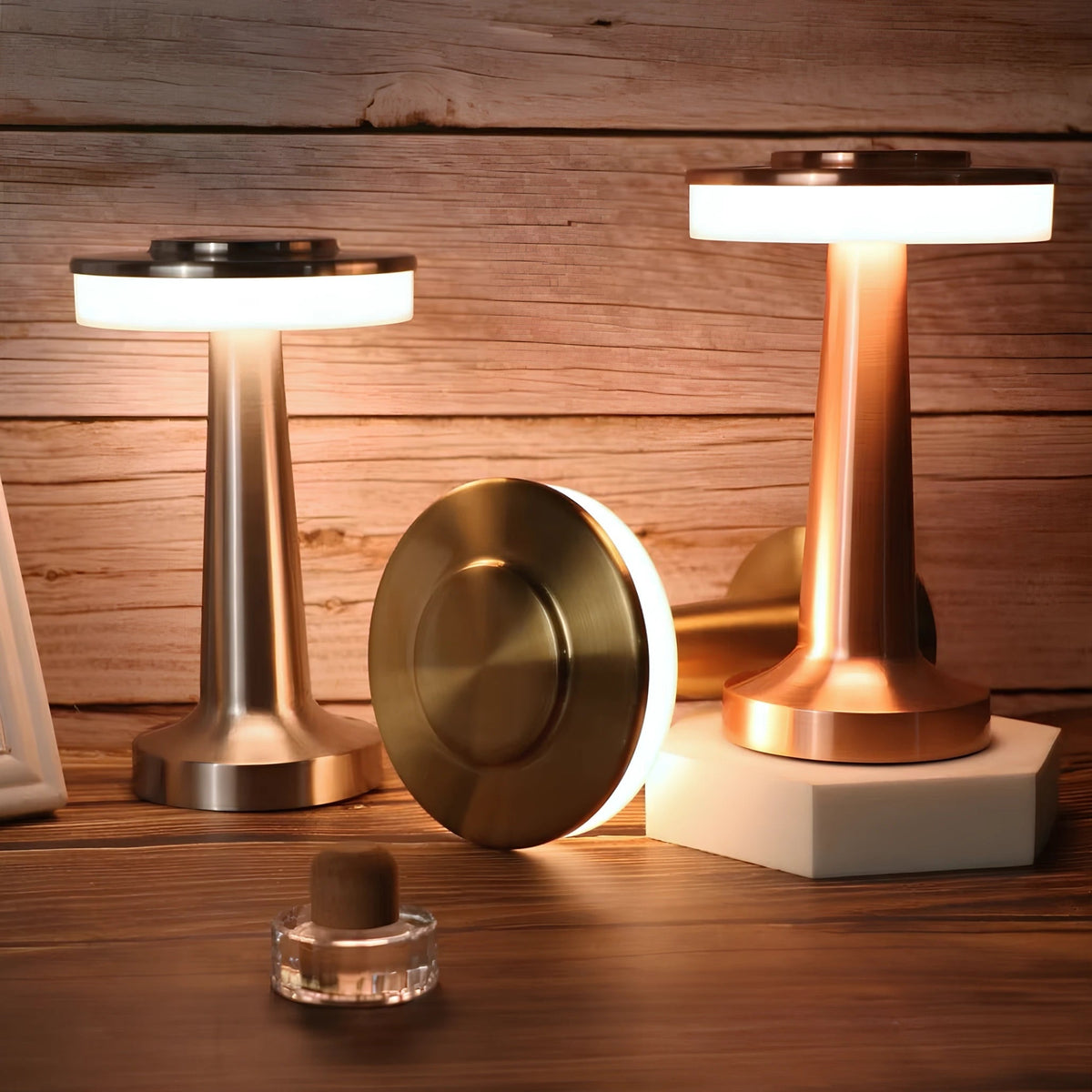 Cordless Metal Dimmable Table Lamp
