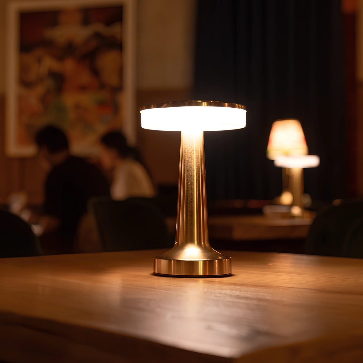 Cordless Metal Dimmable Table Lamp