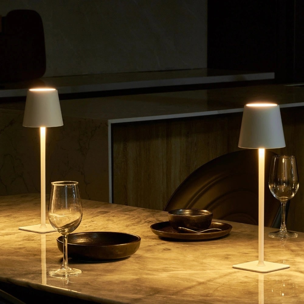 Tall Cordless Touch Dimmable Lamp
