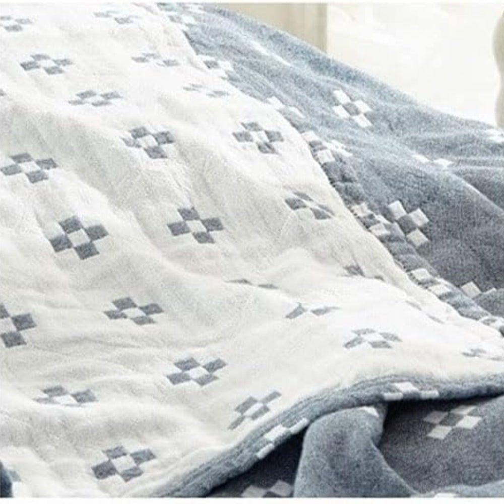 Geometric Weave Cotton Throw – product image 9